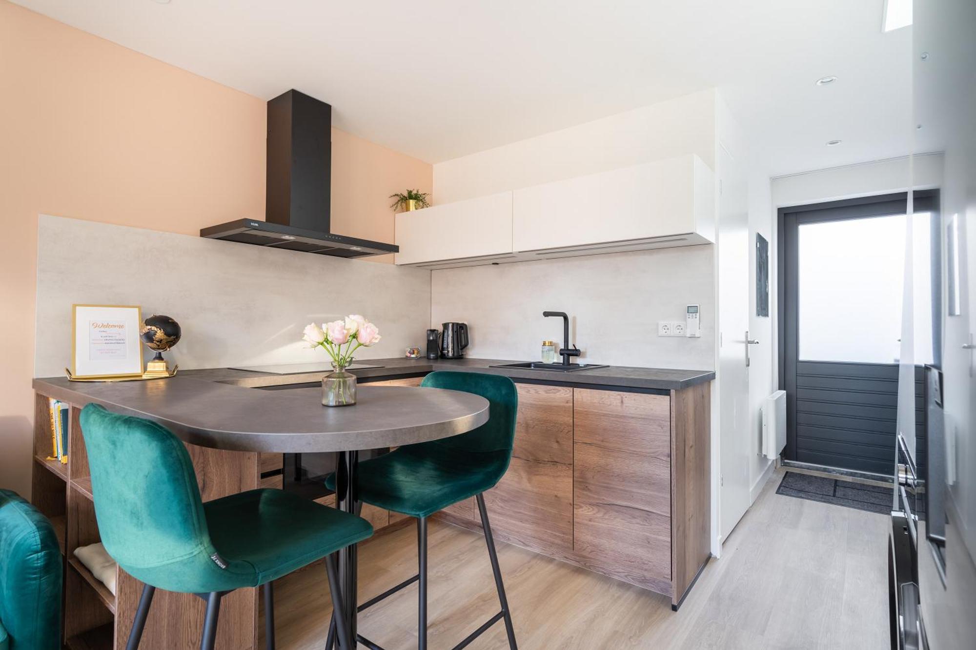 휘첸 Luxury Fully Equipped Studio - Centrally Located 아파트 외부 사진